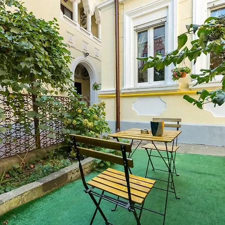 Luxury Bukareszt