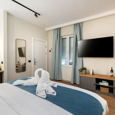 Luxury 3*