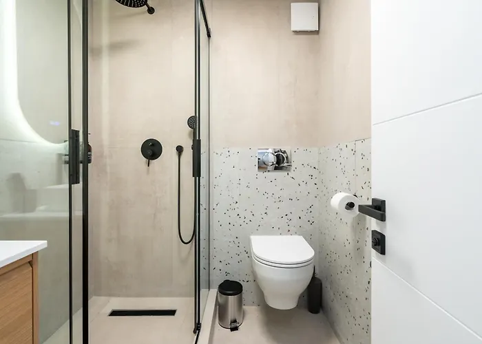 Luxury 布加勒斯特