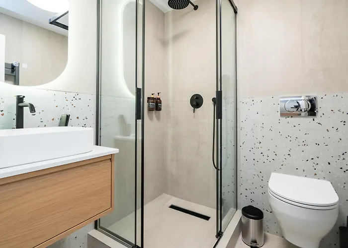 Luxury 3*