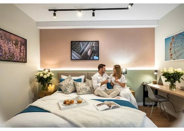 Luxury 3*