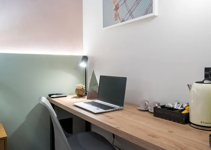 Luxury Apartmanhotel 4*